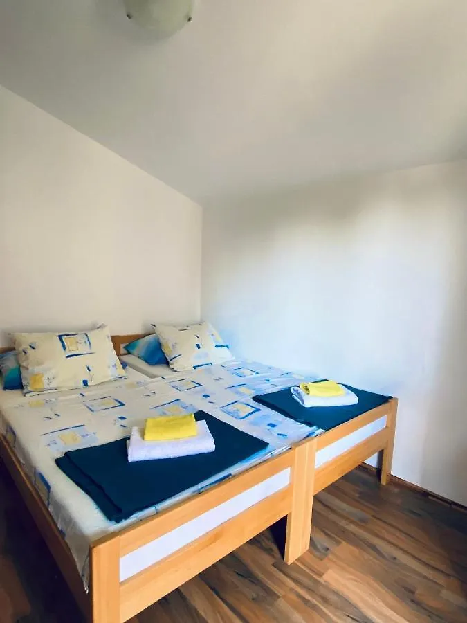Apartments Mani Trogir